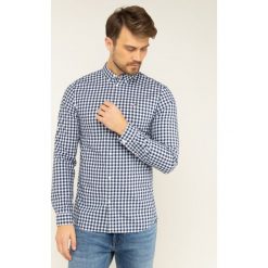 Koszula Tommy Jeans Gingham DM0DM06935. Niebieskie koszule męskie Tommy Jeans, xl, bez wzorów, z bawełny, casualowe, bez kołnierzyka, bez rękawów. W wyprzedaży za 239,00 zł.