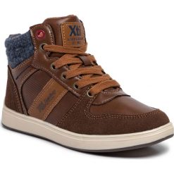 Sneakersy XTI - 56900 Marron. Pomarańczowe trampki chłopięce Xti, bez wzorów, ze skóry ekologicznej, bez zapięcia. W wyprzedaży za 139,00 zł.