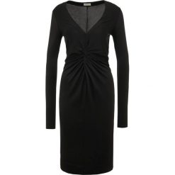 By Malene Birger Sukienka etui black. Czarne sukienki damskie marki By Malene Birger, m, bez wzorów, z elastanu, bez kołnierzyka, bez rękawów. Za 899,00 zł.