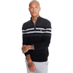 Sweter w kolorze czarnym. Czarne swetry męskie Jimmy Sanders, m, bez wzorów, z bawełny, ze stójką, bez kaptura. W wyprzedaży za 134,95 zł.