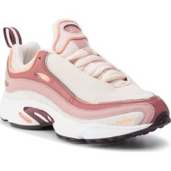 Buty Reebok - Daytona Dmx DV9618 Palpnk/Luxmar/Smoros. Różowe półbuty damskie Reebok, na co dzień, bez wzorów, ze skóry ekologicznej, bez obcasa, bez zapięcia. W wyprzedaży za 269,00 zł.