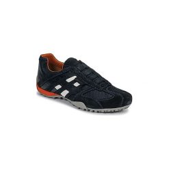Buty Geox UOMO SNAKE. Czarne trampki męskie Geox, bez wzorów, bez zapięcia. Za 395,10 zł.