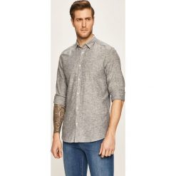 Only & Sons - Koszula. Białe koszule męskie Only & Sons, s, bez wzorów, z bawełny, klasyczne, z klasycznym kołnierzykiem, z długim rękawem. W wyprzedaży za 89,90 zł.