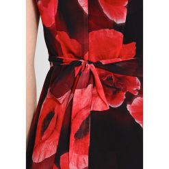 Sukienki: Wallis POPPY PRINT FIT AND FLARE DRESS Sukienka koktajlowa black