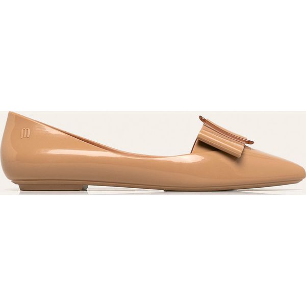 Melissa - Baleriny Pointy. Czarne baleriny damskie Melissa, bez wzorów, z gumy, bez obcasa, na obcasie. Za 289,90 zł.