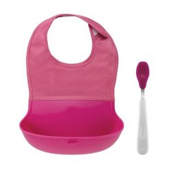 OXO Zestaw Śliniak Zwijany z Łyżeczką Pink. Różowe śliniaki marki Oxo. Za 66,35 zł.