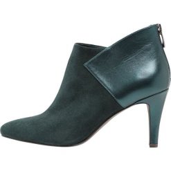 KIOMI Ankle boot dark green. Zielone botki damskie na zamek KIOMI, z materiału. Za 379,00 zł.