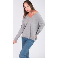 Kaszmirowy sweter w kolorze szarym. Szare swetry damskie Just Cashmere, xl, bez wzorów, z kaszmiru, bez rękawów, bez kaptura. W wyprzedaży za 279,95 zł.