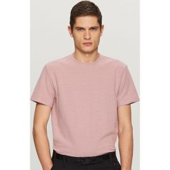 T-shirty męskie: Gładki t-shirt ze strukturalnej dzianiny – Różowy