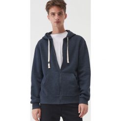 Zapinana bluza z kapturem - Granatowy. Niebieskie bluzy męskie Sinsay, s, bez wzorów, z kapturem, bez rękawów, z kapturem. Za 59,99 zł.