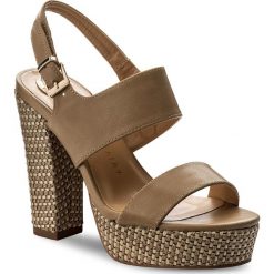 Espadryle JENNY FAIRY - W17SS934-7 Brązowy. Pomarańczowe espadryle damskie Jenny Fairy, bez wzorów, ze skóry ekologicznej, bez obcasa, na obcasie. W wyprzedaży za 69,99 zł.