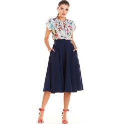 Spódnica midi rozkloszowana granat - 38. Spódniczki damskie e-margeritka.pl, xl, bez wzorów, z poliesteru, eleganckie, bez rękawów, bez kaptura. Za 109,99 zł.
