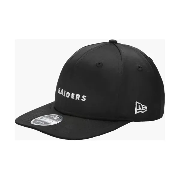 New Era Czapka Mini Logo Snap Oak Raiders Blk , czarny, rozmiar SM. Czarne czapki damskie New Era, w paski, z bawełny. W wyprzedaży za 99,99 zł.