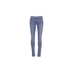 Boyfriendy damskie: Jeansy skinny Levis INNOVATION SUPER SKINNY