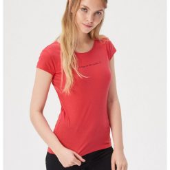 T-shirt z napisem - Pomarańczowy. Pomarańczowe t-shirty damskie Sinsay, s, z napisami, bez kołnierzyka. W wyprzedaży za 7,99 zł.