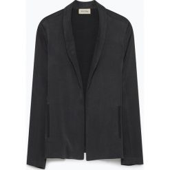 Blezer "Ipipiwood" w kolorze antracytowym. Szare bolerka i narzutki damskie American Vintage, l, bez wzorów, bez rękawów. W wyprzedaży za 259,95 zł.