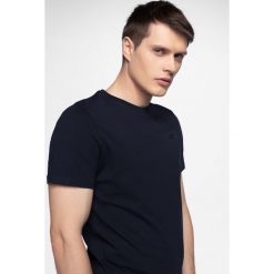 T-shirt męski TSM300 - granat. Szare koszulki męskie 4f, m, bez wzorów, bez kołnierzyka, bez rękawów. Za 39,99 zł.