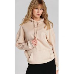 Jasnobeżowa Bluza Gutierrez. Brązowe bluzy damskie Renee, m, bez wzorów, z długim rękawem, długie, z kapturem. Za 99,99 zł.