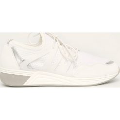 Marco Tozzi - Buty. Białe buty sportowe damskie Marco Tozzi, z gumy. W wyprzedaży za 129,90 zł.