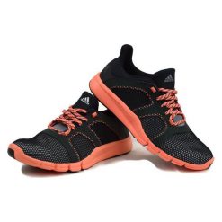 BUTY ADIDAS ADIPURE FLEX (38). Buty sportowe damskie Adidas, bez wzorów, z meshu, na fitness i siłownię. W wyprzedaży za 149,99 zł.