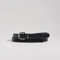 Pasek basic - Czarny. Czarne paski damskie Mohito, w paski. Za 19,99 zł.