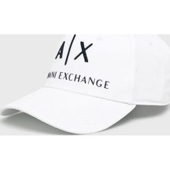 Armani Exchange - Czapka. Czarne czapki męskie Armani Exchange, bez wzorów, z bawełny. W wyprzedaży za 129,90 zł.