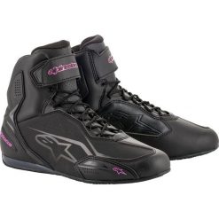 Buty turystyczne STELLA FASTER-3 ALPINESTARS kolor czarny/fuksja, rozmiar 11,5. Czerwone buty sportowe damskie Alpinestars, bez wzorów, z gumy, sportowe. Za 569,00 zł.