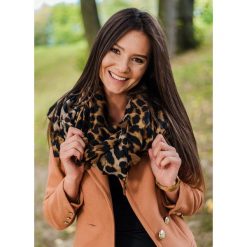 SZALIK HOLLY BROWN - UNI. Brązowe szaliki damskie Fanaberia.com, bez wzorów. Za 39,00 zł.