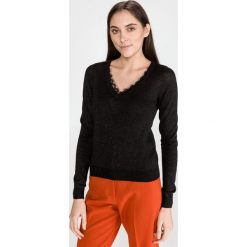Vero Moda Alfrida Sweter Czarny. Czarne bluzy damskie Vero Moda, s, bez wzorów, z bawełny, bez rękawów, bez kaptura. Za 131,95 zł.