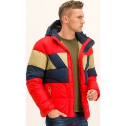 Kurtka zimowa Jack Wolfskin Getaway 1205351-1089. Kurtki męskie Jack Wolfskin, na zimę, m, bez wzorów, bez kaptura. W wyprzedaży za 699,00 zł.