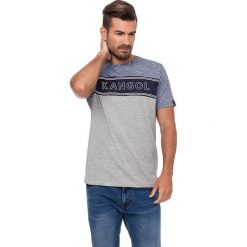 T-shirt w kolorze granatowo-szarym. Szare t-shirty męskie Lonsdale, Kangol, s, z nadrukiem, z bawełny, z okrągłym kołnierzem. W wyprzedaży za 39,95 zł.