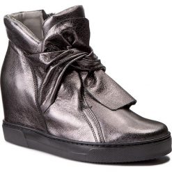 Sneakersy damskie: Sneakersy EKSBUT – 77-4645-I27-1G Nikiel