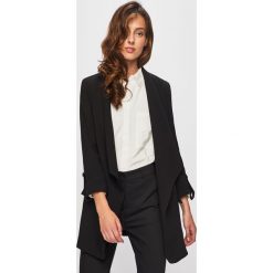 Answear - Żakiet. Czarne marynarki damskie ANSWEAR, s, bez wzorów, z elastanu. Za 149,90 zł.