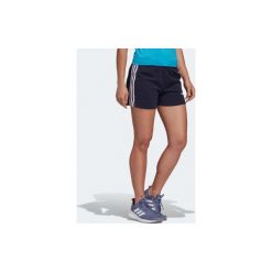 Spodenki Gym & Pilates Essential damskie. Spodenki sportowe damskie Adidas, xs, bez wzorów, z elastanu, na fitness i siłownię. Za 109,99 zł.
