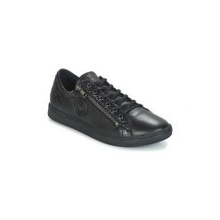 Buty Pataugas JESTER/S F4D. Czarne trampki i tenisówki damskie marki Pataugas, bez wzorów, bez zapięcia. Za 487,20 zł.