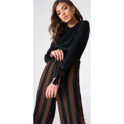 Bluzki damskie: Therese Lindgren Bluzka Fiona – Black