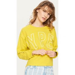 Bluzy damskie: Krótka bluza z nadrukiem - Zielony