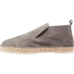 Shabbies Amsterdam Espadryle olive/anthrazit. Szare espadryle damskie marki Shabbies Amsterdam, z materiału. W wyprzedaży za 407,20 zł.