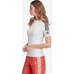 Adidas Originals Koszulka Biały. Białe koszulki damskie adidas Originals, s, bez wzorów, z elastanu, bez kołnierzyka. Za 111,95 zł.