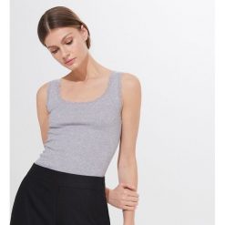 Top z koronką - Jasny szary. Szare topy damskie Mohito, s, w koronkowe wzory, z koronki. Za 29,99 zł.