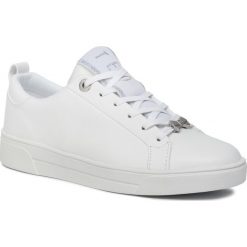 Sneakersy TED BAKER - Tedah 9-159895 White. Białe półbuty damskie Ted Baker, ze skóry. Za 669,00 zł.