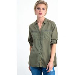 Bluzka w kolorze khaki. Brązowe bluzki damskie Garcia, xs, bez wzorów, z klasycznym kołnierzykiem, bez rękawów. W wyprzedaży za 149,95 zł.