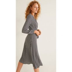 Mango - Sukienka Vegas. Czarne długie sukienki damskie marki Mango, na co dzień, s, z wiskozy, casualowe, z długim rękawem, długie. Za 199,90 zł.
