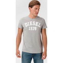 Diesel Ehm Koszulka Szary. Szare podkoszulki męskie Diesel, xl, bez wzorów, z bawełny, z krótkim rękawem. Za 188,95 zł.