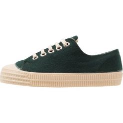 Trampki męskie: Novesta Tenisówki i Trampki dark green/beige