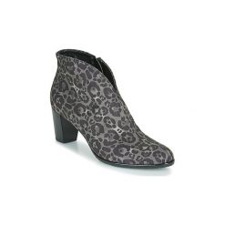 Botki Ara 43408-65. Szare botki damskie ara, bez obcasa, bez zapięcia. Za 399,00 zł.