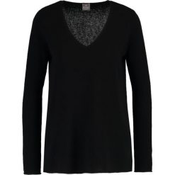 FTC Cashmere Sweter moonless night. Czarne bez kategorii marki FTC Cashmere, xs, z kaszmiru. W wyprzedaży za 790,30 zł.