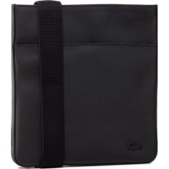 Saszetka LACOSTE - Flat Crossover Bag NH2850HC Black 000. Czarne torby męskie skórzane Lacoste, bez wzorów, z tworzywa sztucznego, młodzieżowe. W wyprzedaży za 399,00 zł.