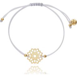 By Dziubeka - Bransoletka. Białe bransoletki damskie By Dziubeka, z materiału, z mosiądzu. W wyprzedaży za 24,90 zł.