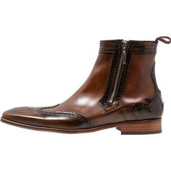 Buty zimowe męskie: Jeffery West SCARFACE DOUBLE ZIP BROGUE Botki kowbojki i motocyklowe brown
